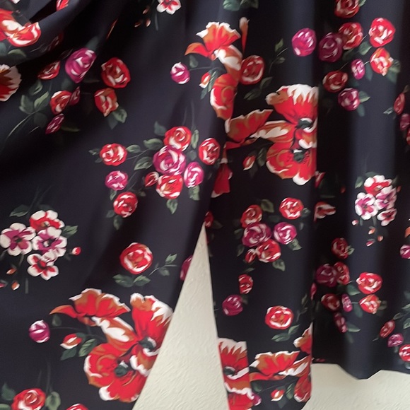 Vintage SK & Company matching floral palazzo pants and short sleeve blouse - Picture 2 of 9